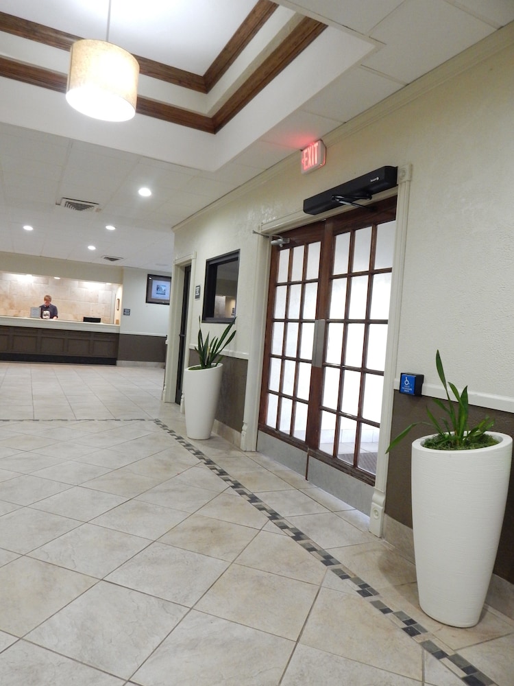 SureStay Plus by Best Western Lawton