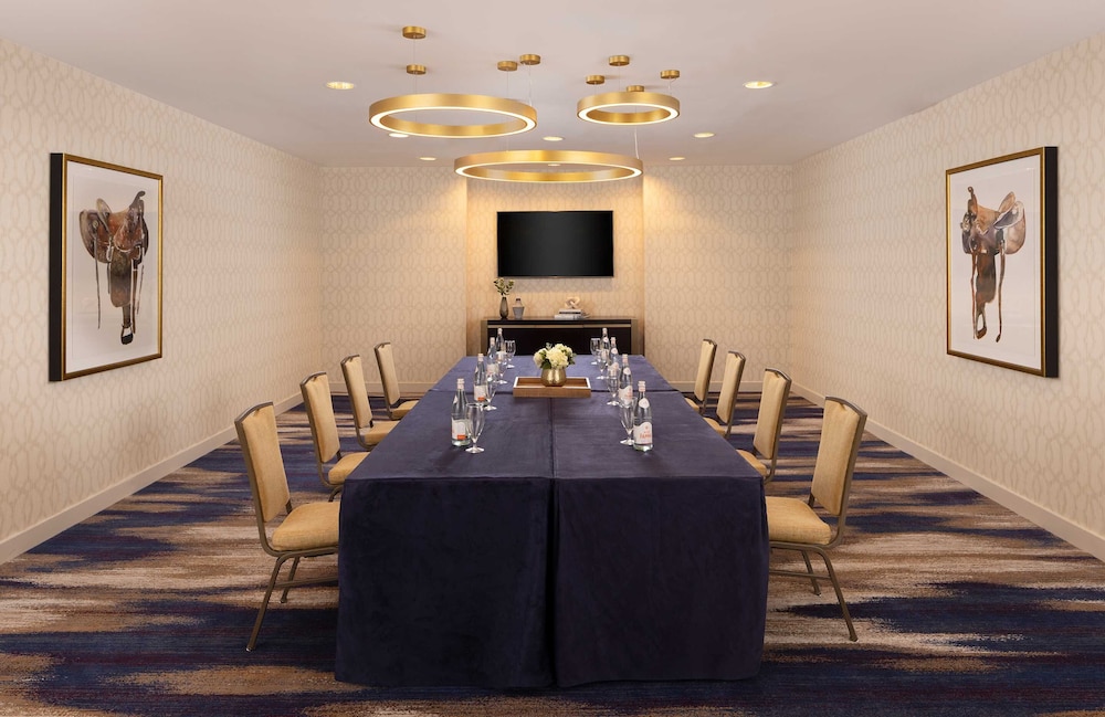 Omni Las Colinas Hotel