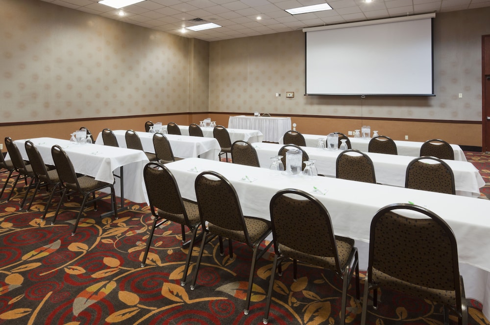 Holiday Inn Alexandria by IHG