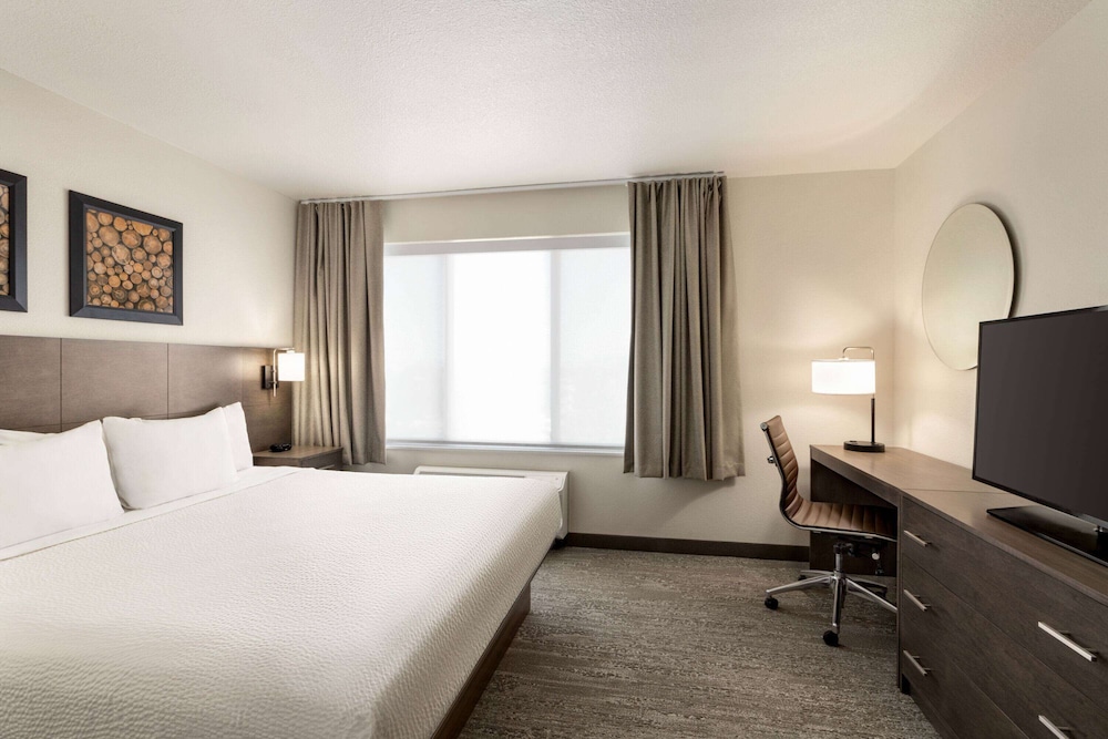 Days Inn & Suites by Wyndham Bozeman