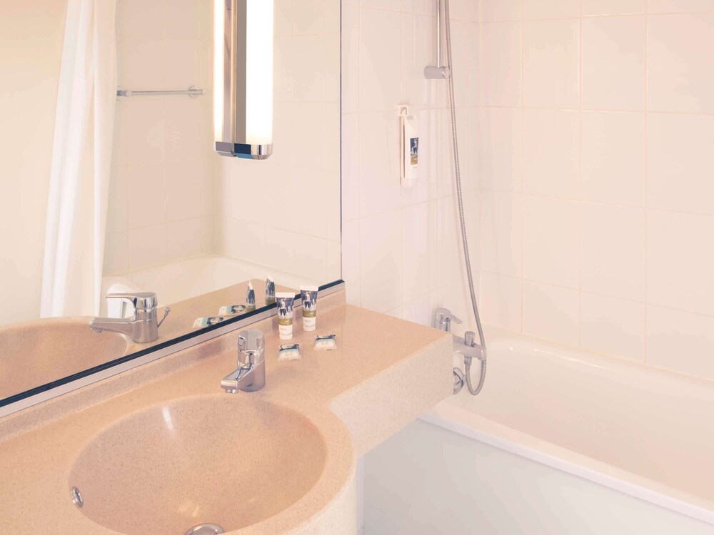 Mercure Besancon Parc Micaud photo 5