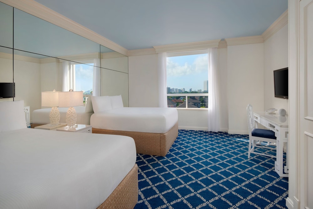 Grand Galvez Resort, Autograph Collection