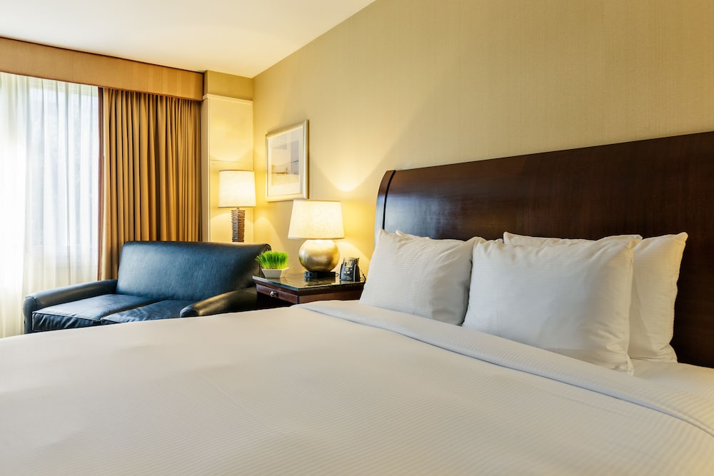 Sleepy Hollow Hotel