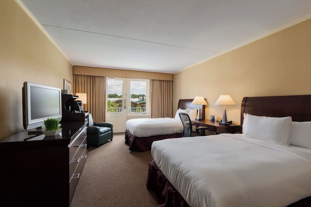 Sleepy Hollow Hotel