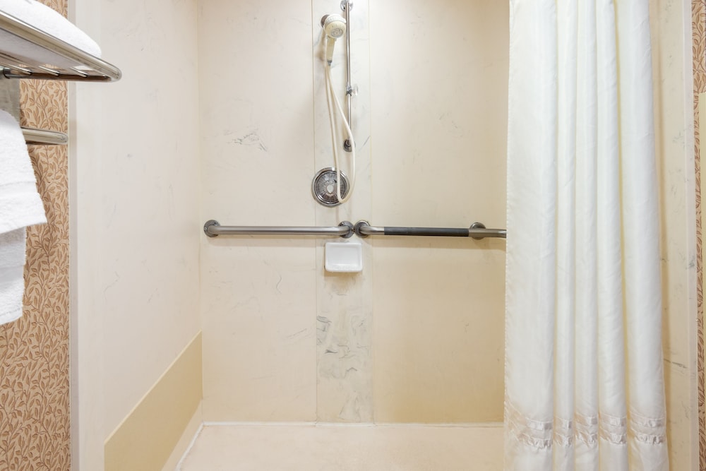 Capitol Plaza Hotel Jefferson City