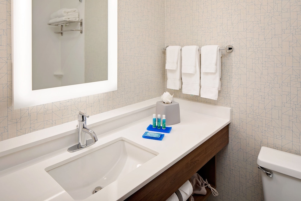 Holiday Inn Express - Harrisburg East by IHG