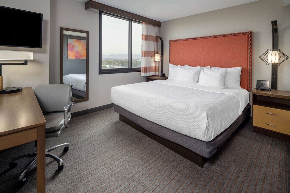 Hilton Garden Inn LAX Los Angeles Airport