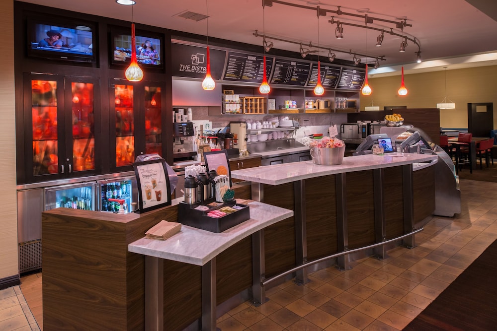 Holiday Inn Oxnard – Ventura by IHG