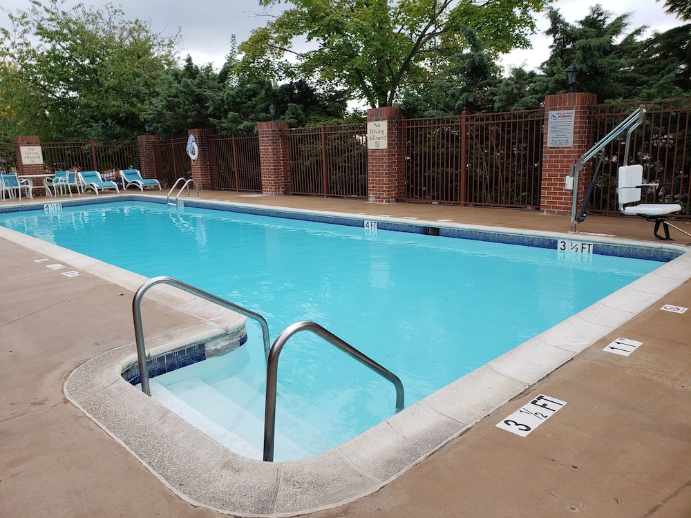 Holiday Inn Express - Harrisburg East by IHG