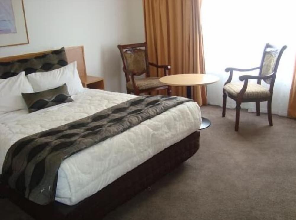 Airport Travel Air Motor Inn photo 5