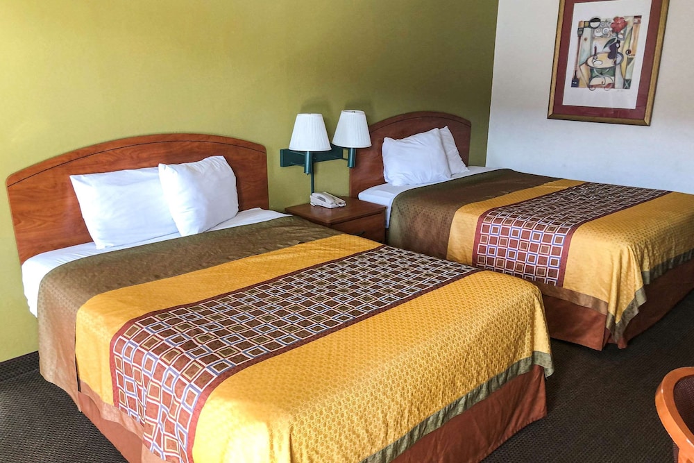 Econo Lodge Oklahoma City Northeast