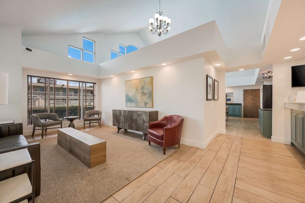 Best Western University Inn