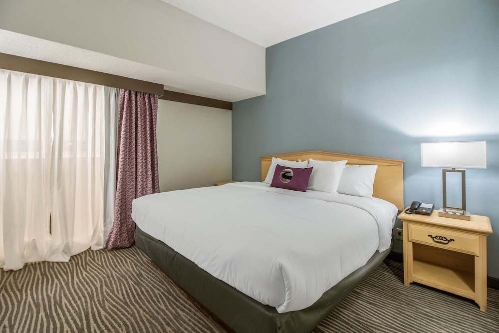 Clarion Hotel Jackson Northwest