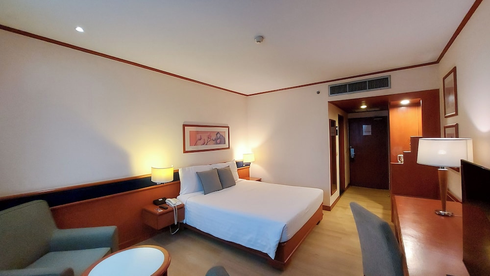 Novotel Bangkok Bangna — photo 4