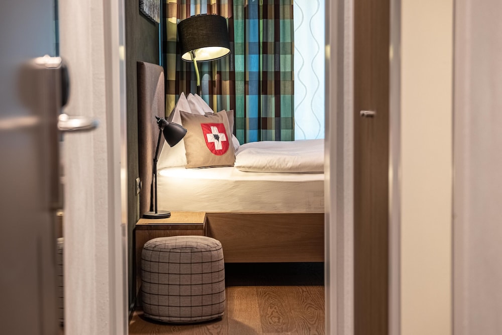Hotel Bären Am Bundesplatz photo 4