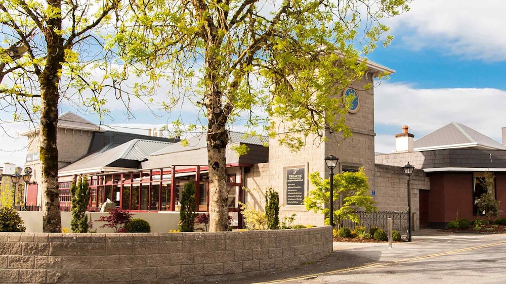 Treacys West County Conference And Leisure Centre photo 2