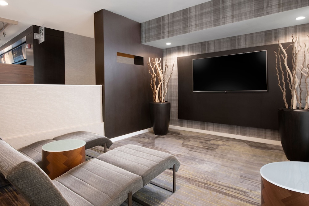 Courtyard by Marriott Dallas Plano Parkway at Preston Road
