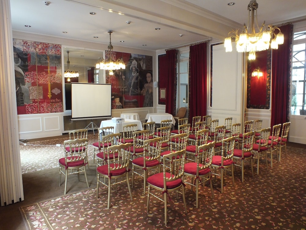 Hotel & Spa Le Grand Monarque, Best Western Premier Collection
