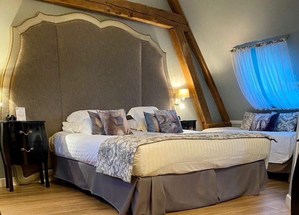 Hotel & Spa Le Grand Monarque, Best Western Premier Collection photo 2