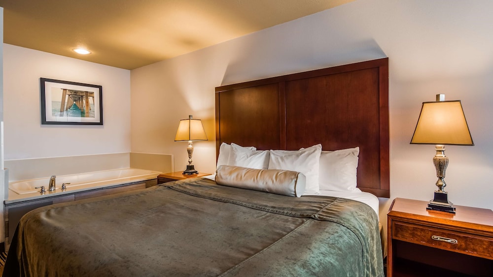 Best Western Salbasgeon Inn & Suites Of Reedsport