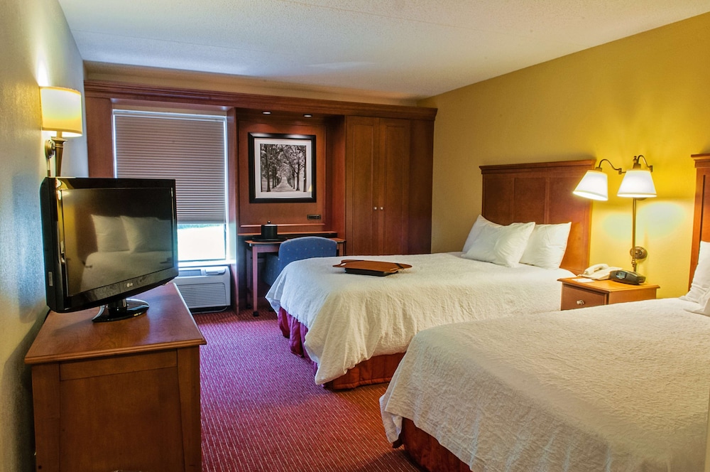 Hampton Inn Louisville-Airport