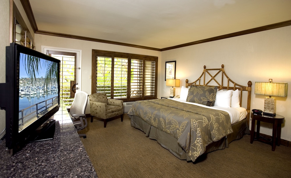 Best Western Plus Island Palms Hotel & Marina