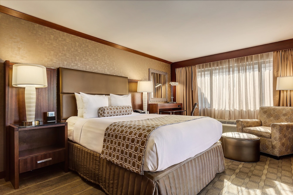 Crowne Plaza Hotel Foster City-San Mateo By IHG