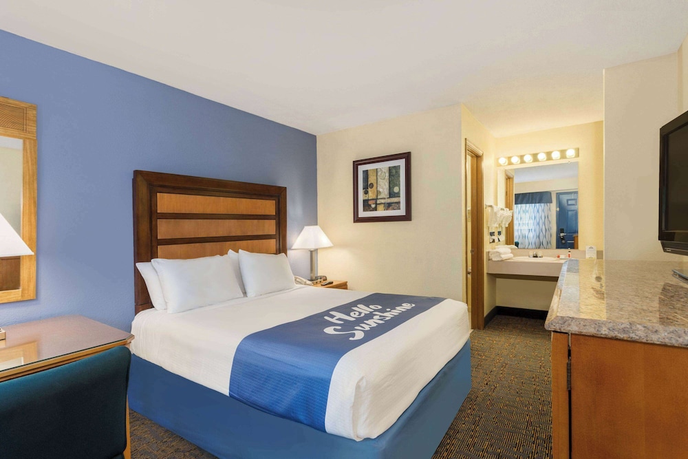 Days Inn by Wyndham Renfro Valley Mount Vernon