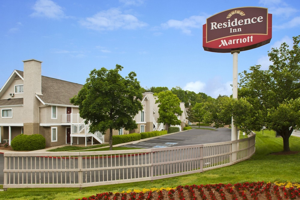 Residence Inn by Marriott Nashville Airport