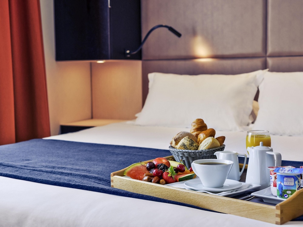 Mercure Bayonne Centre Le Grand Hotel photo 3