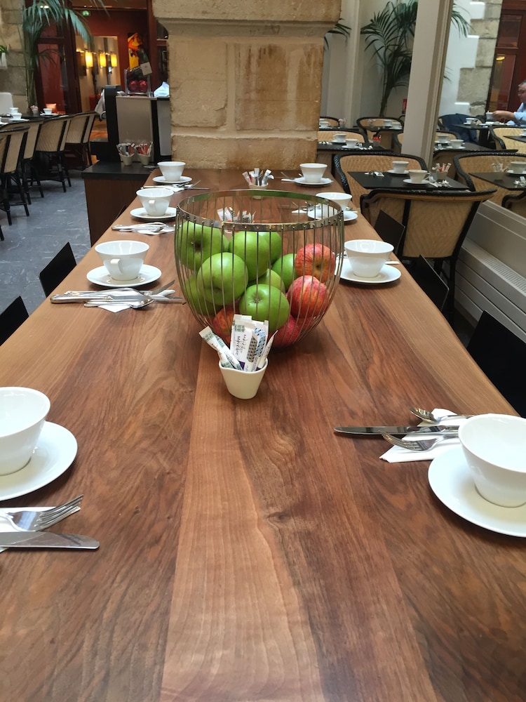 Mercure Bayonne Centre Le Grand Hotel photo 2