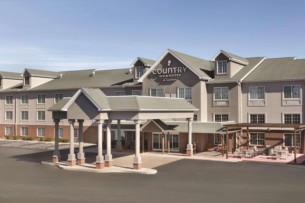 Country Inn & Suites by Radisson, London, KY