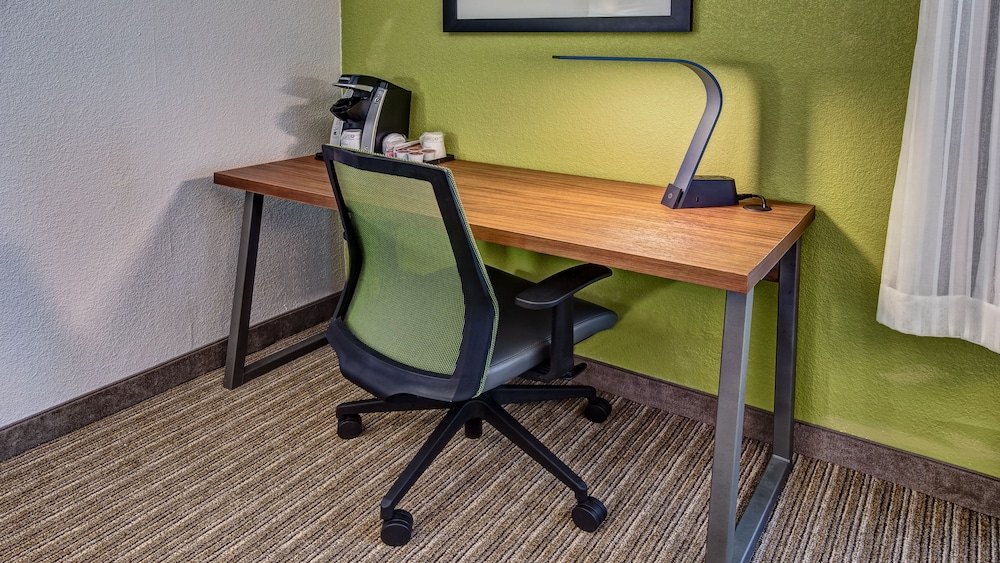 Holiday Inn Express Memphis Medical Center - Midtown By IHG
