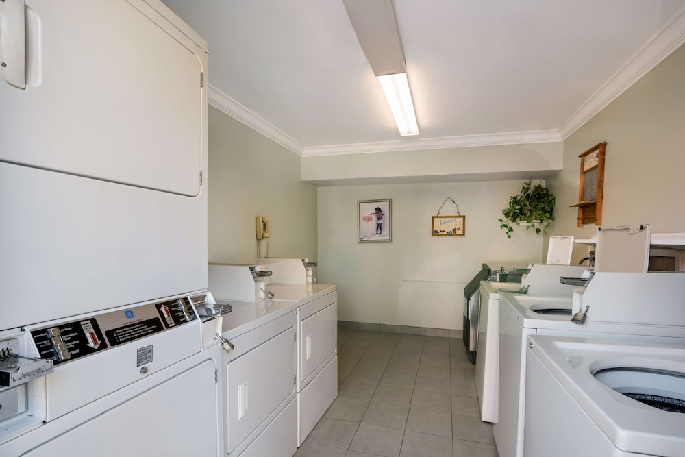 SenS Suites Livermore, SureStay Collection by Best Western