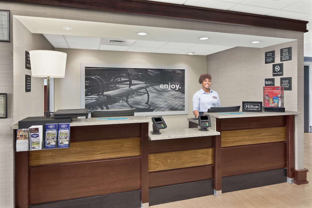 Hampton Inn Atlanta-Town Center/Kennesaw
