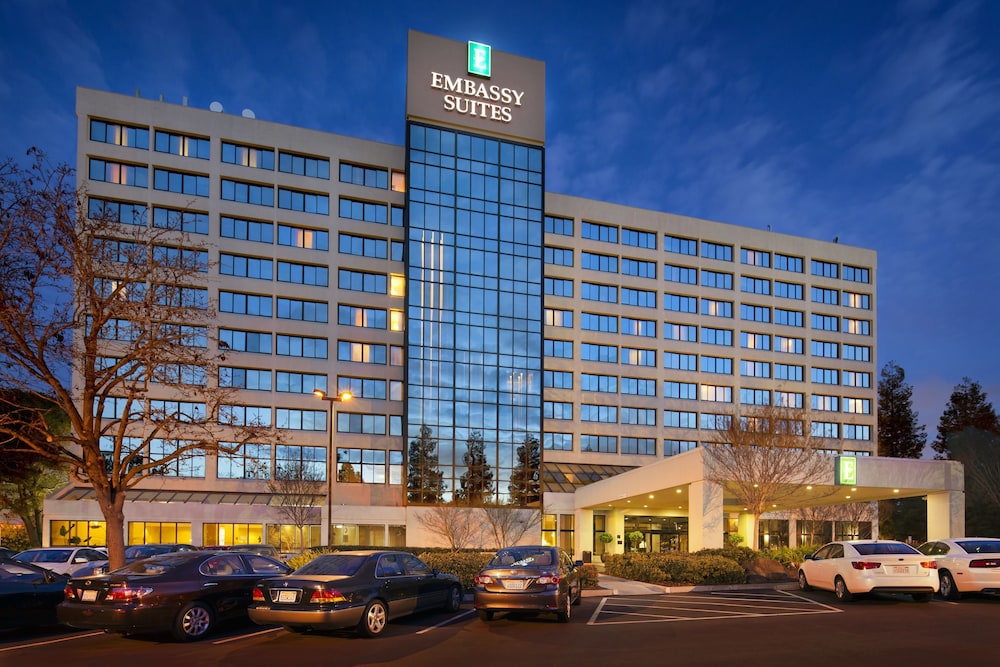 Embassy Suites by Hilton Santa Clara Silicon Valley
