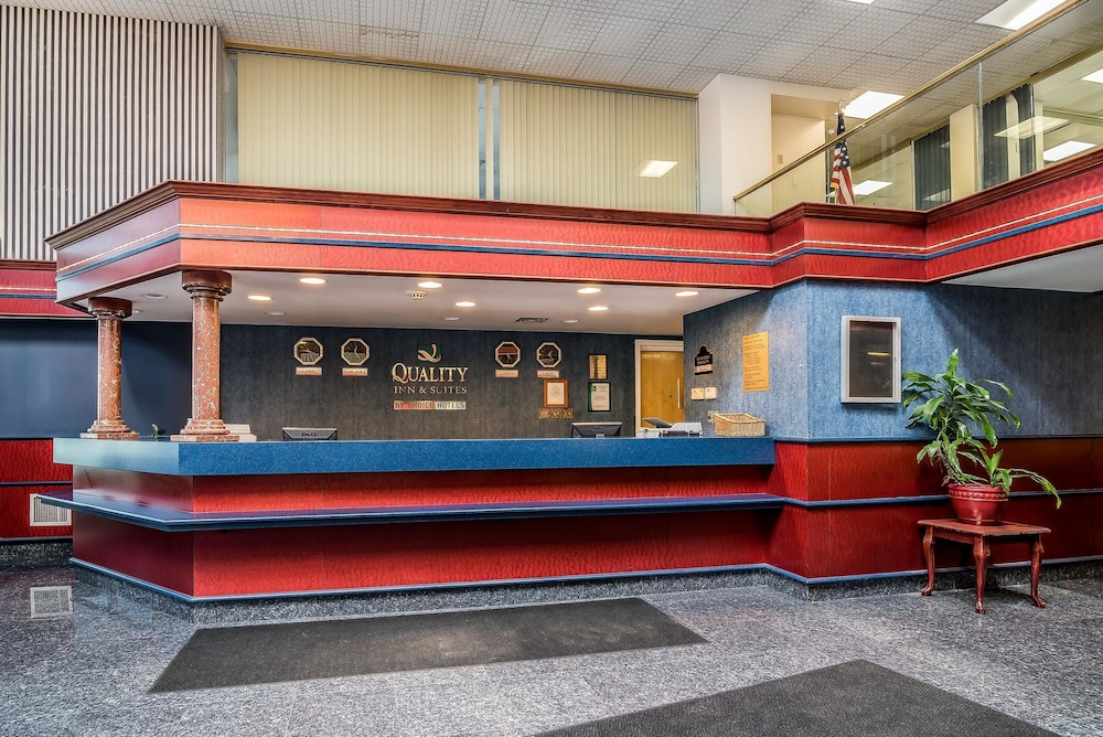 Quality Inn & Suites Albany Airport