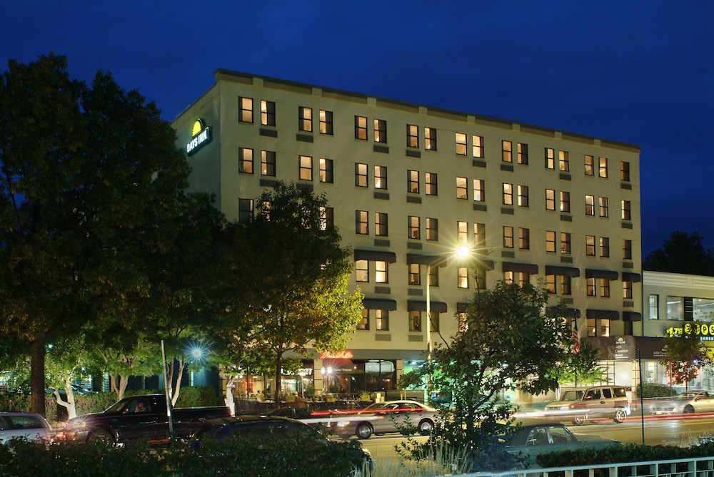 Days Inn by Wyndham Washington DC/Connecticut Avenue