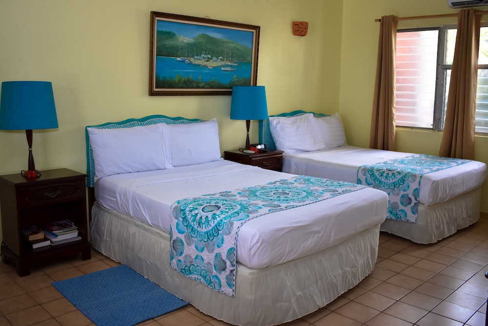 The Catamaran Hotel photo 4