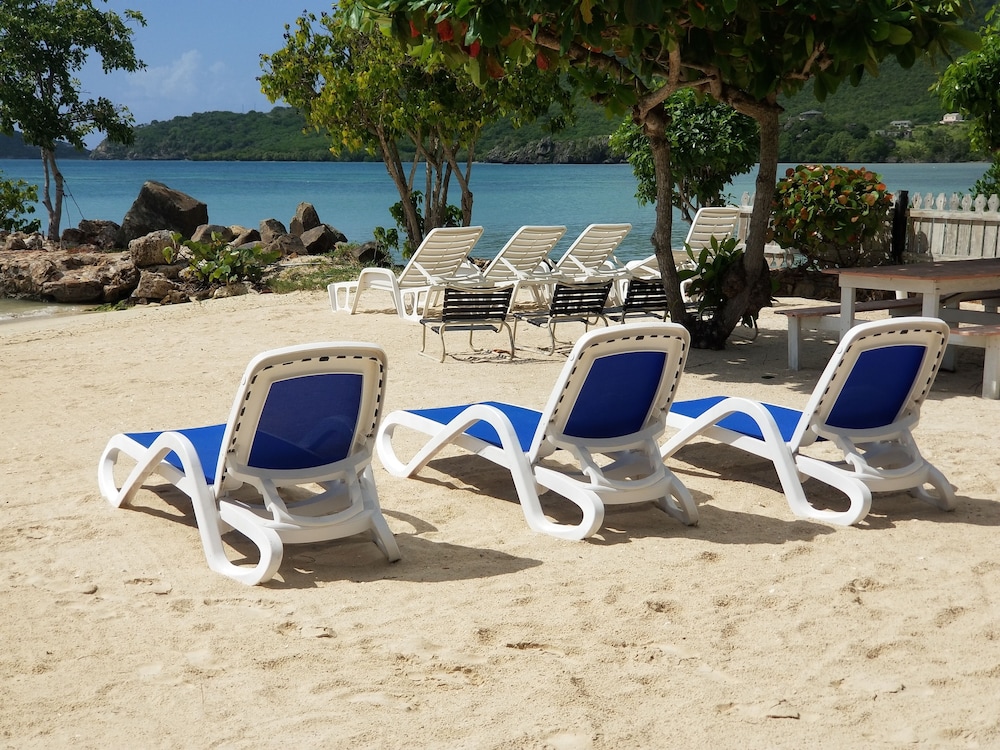 The Catamaran Hotel photo 5