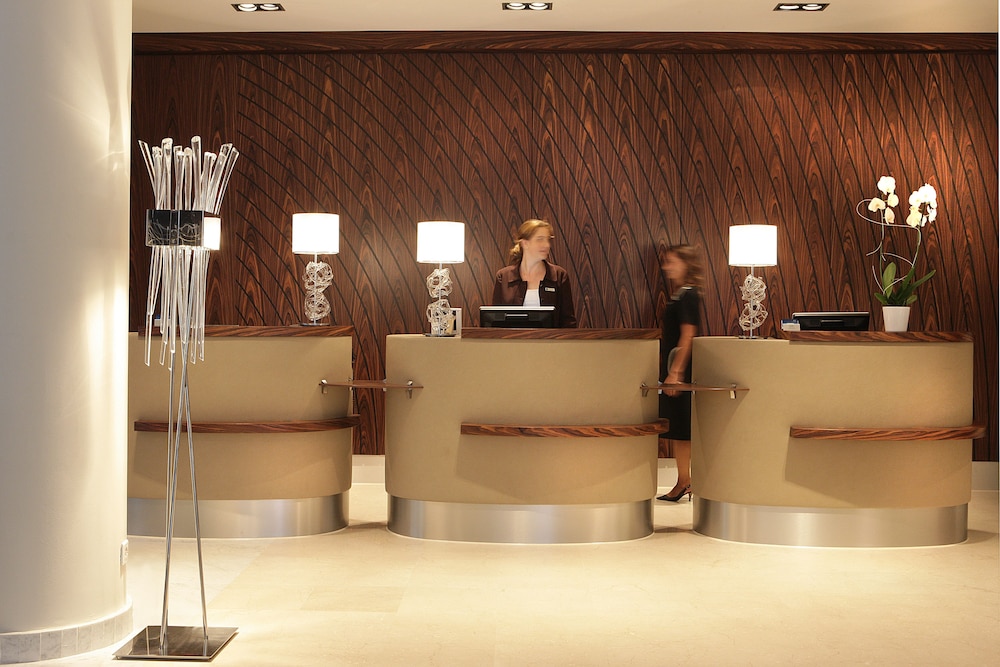 AC Hotel by Marriott Ambassadeur Antibes - Juan Les Pins