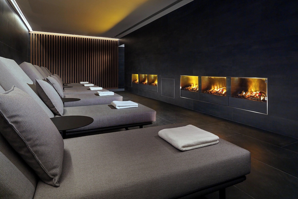 Sheraton Grand Tbilisi Metechi Palace — photo 5