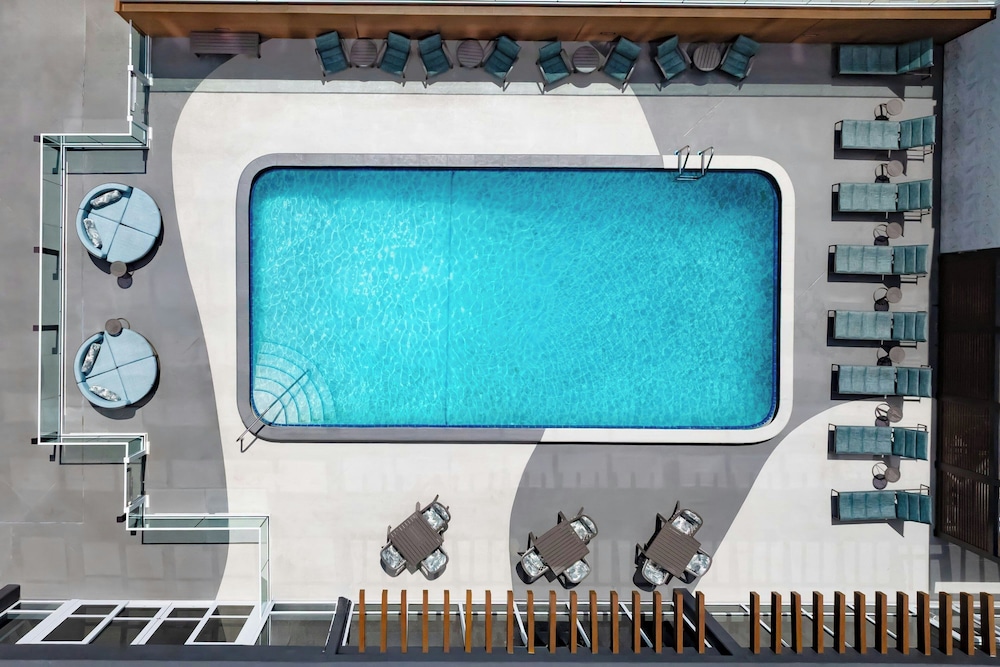 Courtyard by Marriott Oceanside Fort Lauderdale Beach photo 4