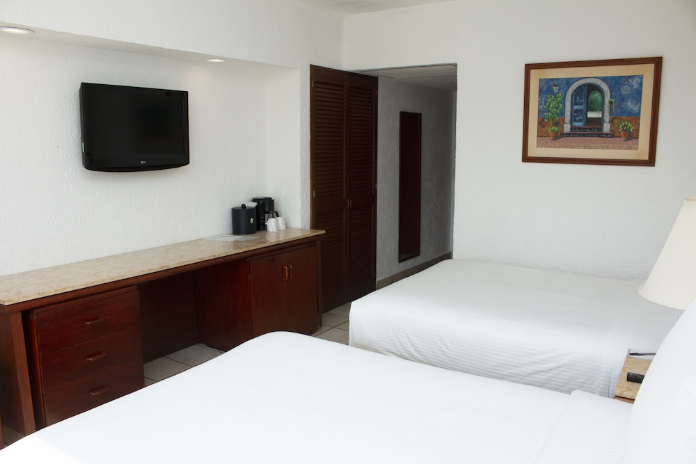 Emporio Ixtapa - with Optional All Inclusive photo 5
