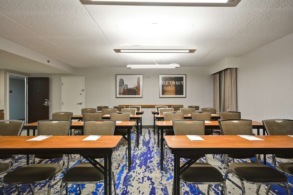 Hampton Inn Detroit/Northville