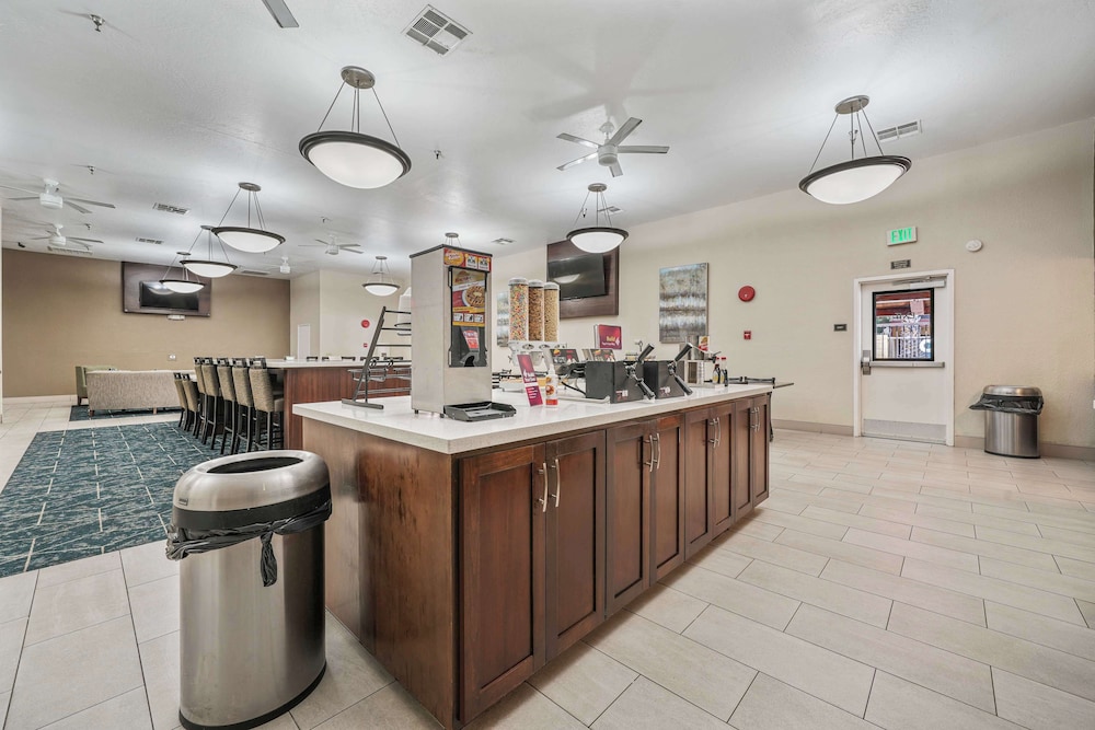 Best Western Plus Executive Inn & Suites