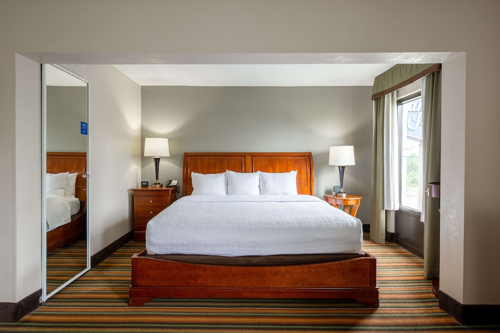 Hampton Inn Winston-Salem Hanes Mall