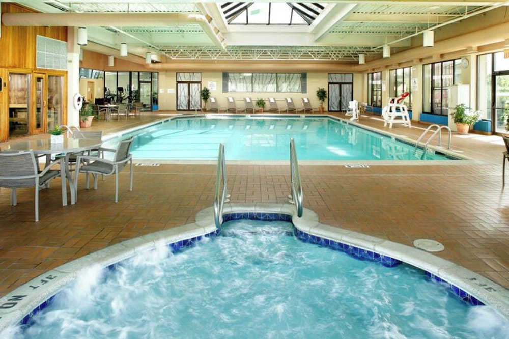 Holiday Inn Wilkes Barre - East Mountain by IHG