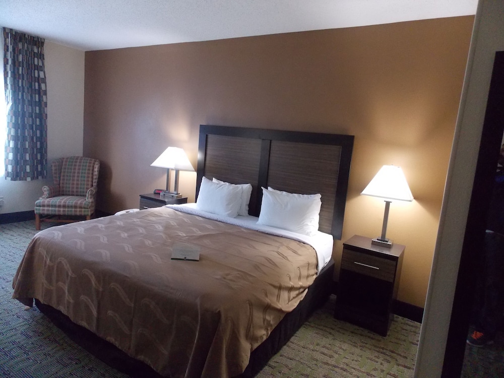 Quality Inn & Suites