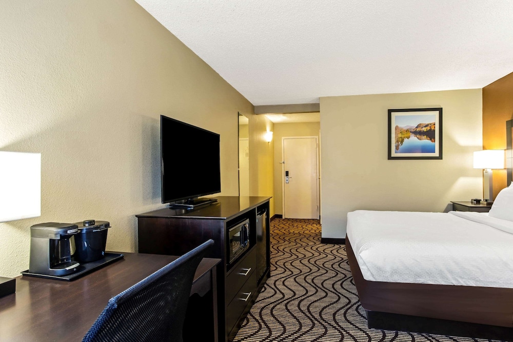 Garner Hotel Wytheville East by IHG